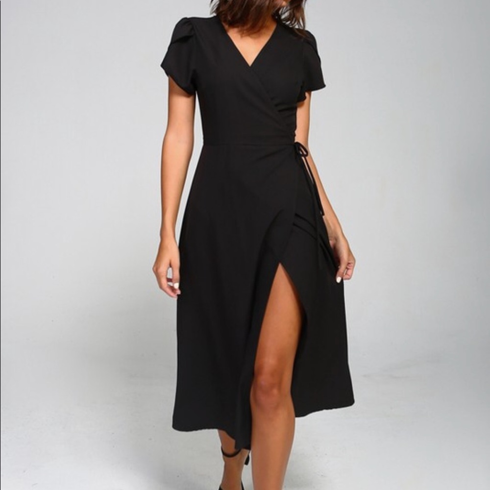 Last 1✨🆕Gracious Burgundy Midi Wrap Dress - Picture 6 of 7